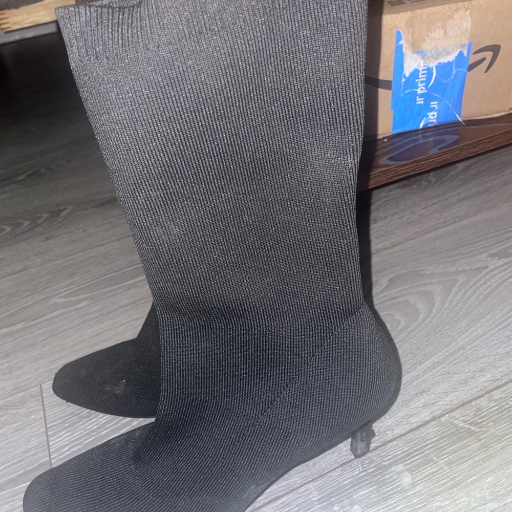 Black Ribbed Knee-High Boots